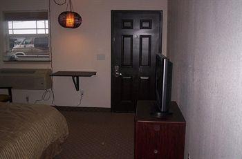 ווקשה Airport Lodge מראה חיצוני תמונה